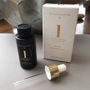 Beautycounter No. 1 Brightening Facial Oil